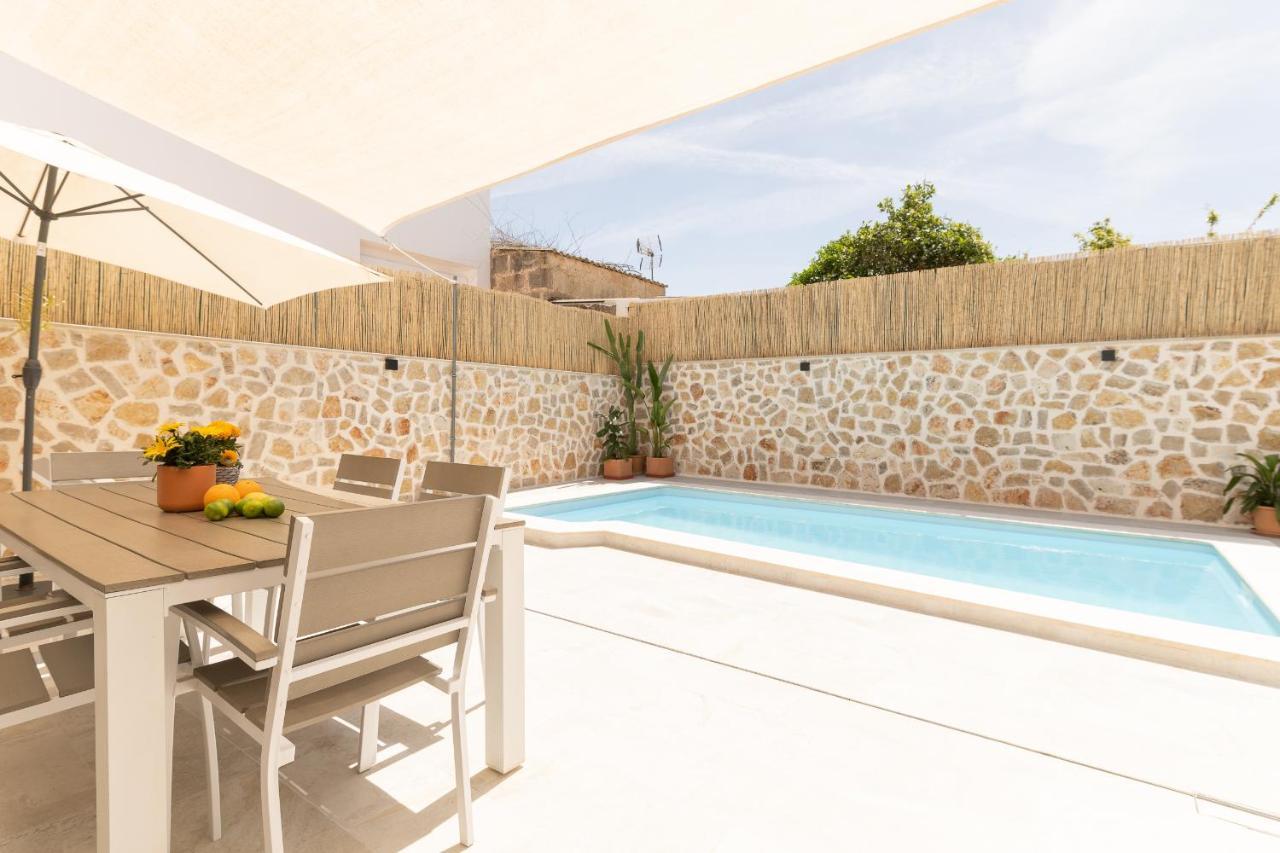 Peral Holiday home *
